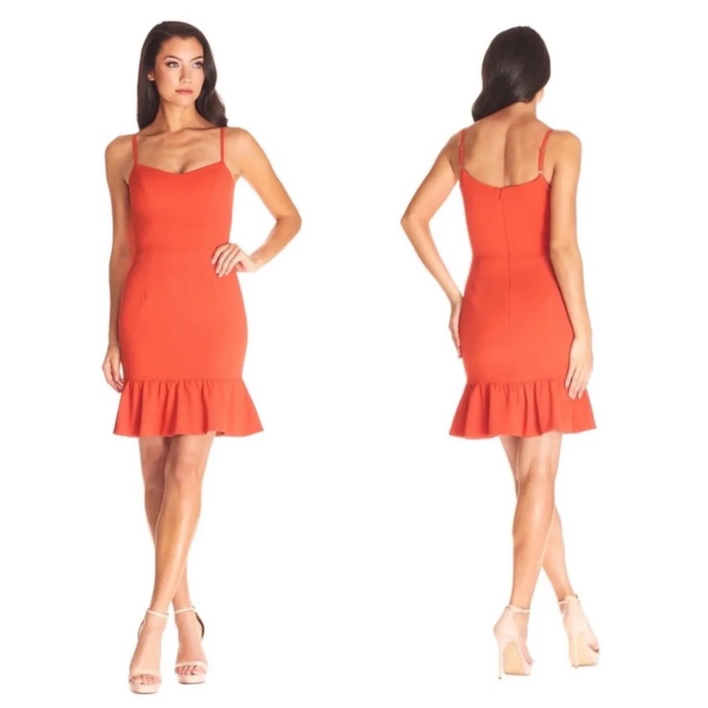 Mira Dress Poppy
DRESS THE POPULATION